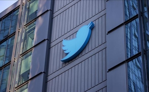 شركة تويتر تقلص عدد مقارها الإدارية في العالم لخفض النفقات