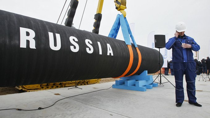 أسعار النفط ترتفع بعد توقف إمدادات خط أنابيب روسي