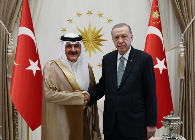 سفير دولة الكويت لدى تركيا يقدم اوراق اعتماده