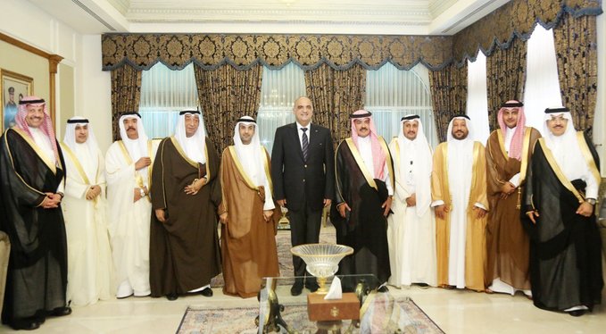 رئيس وزراء #الأردن يؤكد التزام بلاده بتعزيز العلاقات مع دول #الخليج وتوسيع مجالات التعاون