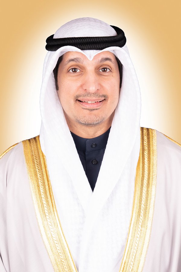 وزير الإعلام يعفي دور النشر المحلية من رسوم المشاركة بمعرض الكويت الدولي للكتاب الـ45