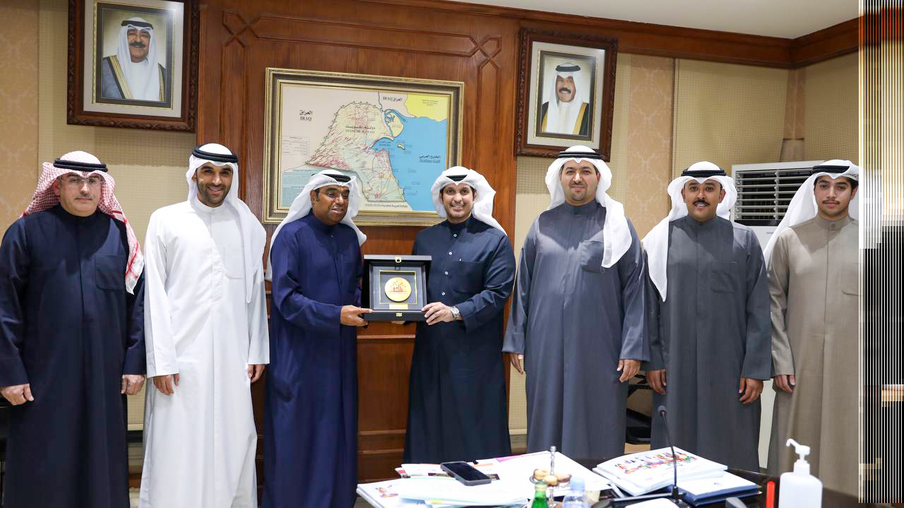وزير الإعلام يشيد بدور الجمعية الكويتية للمهرجانات في تعزيز منظومة السياحة والترفيه في البلاد