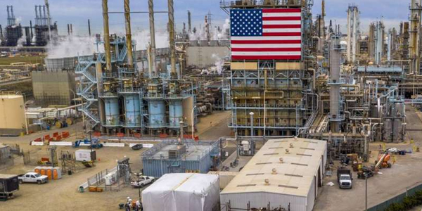 تراجع مخزونات الخام الأميركية وارتفاع مخزونات الوقود