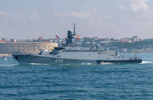 روسيا تحبط هجوما لأوكرانيا على سفينتين في البحر الأسود