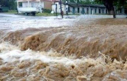 روسيا تجلي 2000 شخص جراء فيضانات في مناطق شرقية
