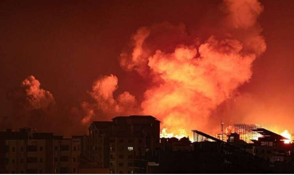 أكثر من 50 شهيدا جراء القصف الإسرائيلي على غزة الليلة الماضية